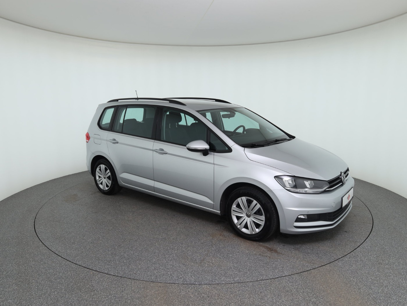 VW Touran 2.0 TDI BMT | Bild 4 von 25