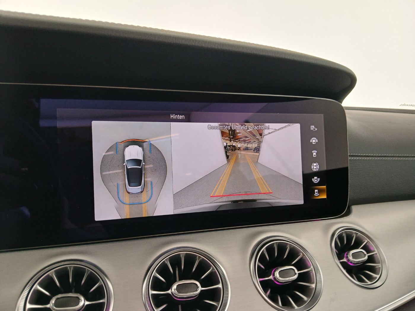 Mercedes-Benz E 300d 4Matic Avantgarde Aut. | Bild 21 von 25