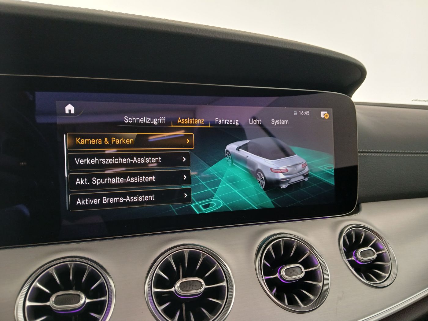 Mercedes-Benz E 300d 4Matic Avantgarde Aut. | Bild 22 von 25