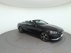 Mercedes-Benz E 300d 4Matic Avantgarde Aut. | Thumbnail 4 von 25