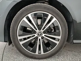 Mercedes-Benz E 300d 4Matic Avantgarde Aut. | Thumbnail 10 von 25