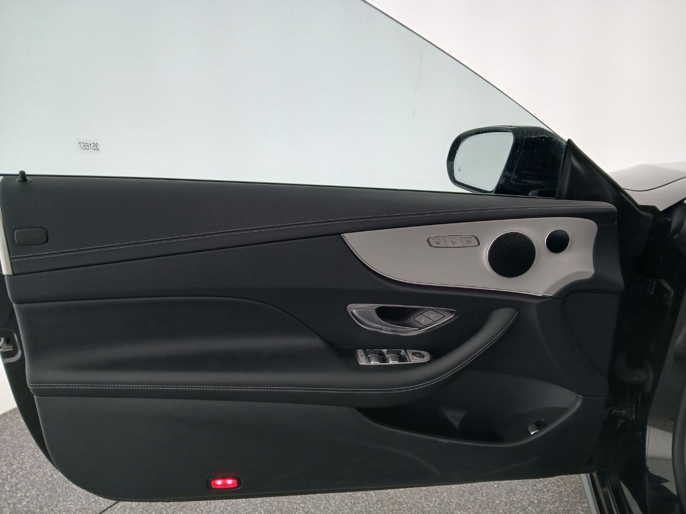 Mercedes-Benz E 300d 4Matic Avantgarde Aut. | Bild 11 von 25