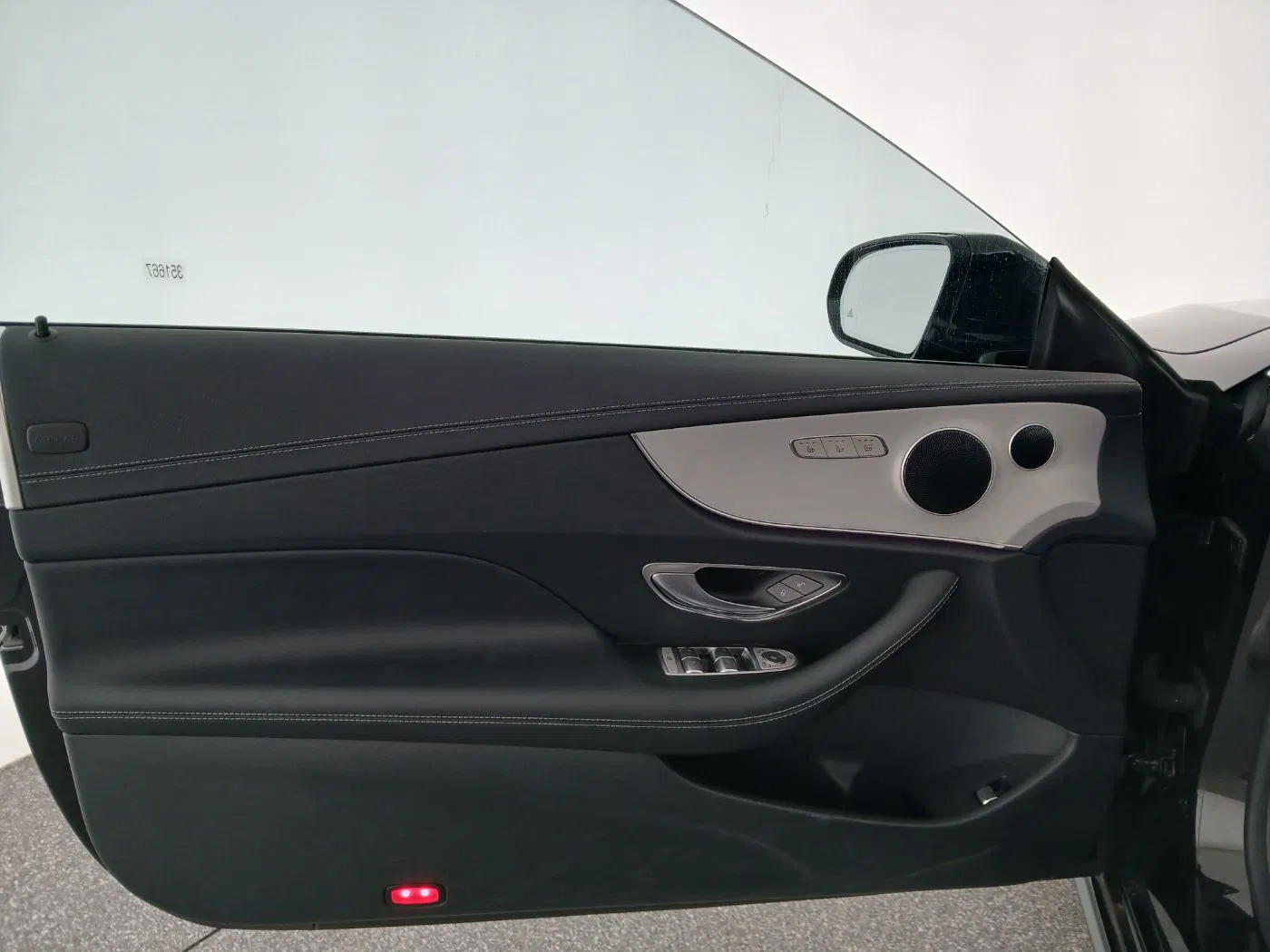 Mercedes-Benz E 300d 4Matic Avantgarde Aut. | Bild 11 von 25