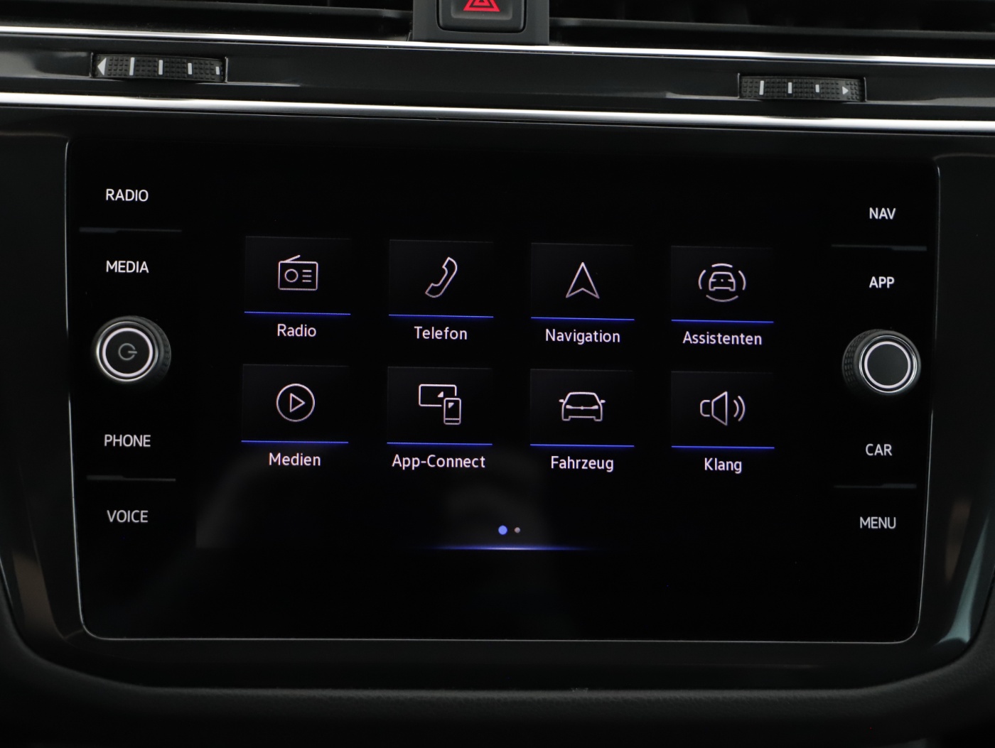 VW Tiguan 2.0 TDI R-Line DSG | Bild 13 von 24