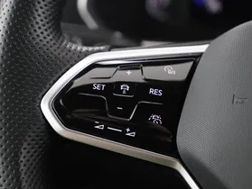 VW Tiguan 2.0 TDI R-Line DSG | Thumbnail 18 von 24