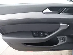 VW Passat Variant 1.4 TSI GTE DSG | Thumbnail 9 von 24