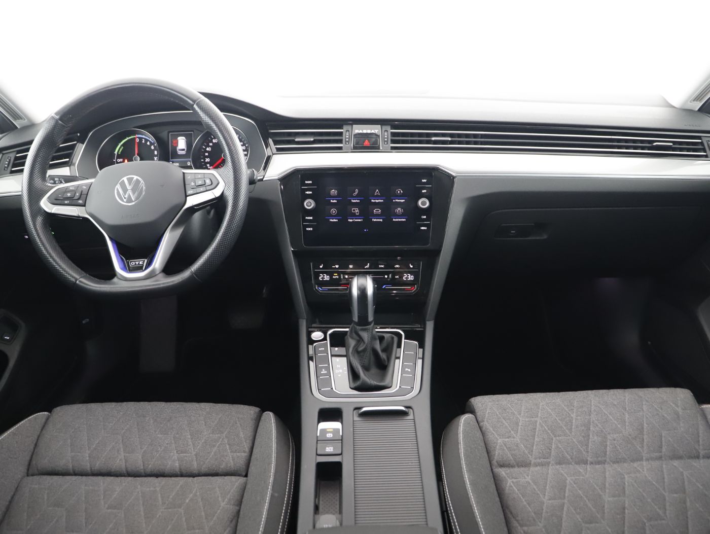 VW Passat Variant 1.4 TSI GTE DSG | Bild 13 von 24