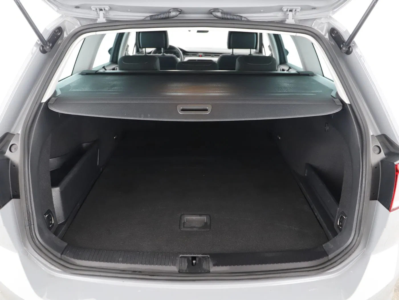 VW Passat Variant 1.4 TSI GTE DSG | Bild 23 von 24