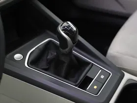 VW Golf VIII Var. 2.0 TDI Life | Thumbnail 12 von 26