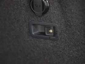 VW Golf VIII Var. 2.0 TDI Life | Thumbnail 24 von 26