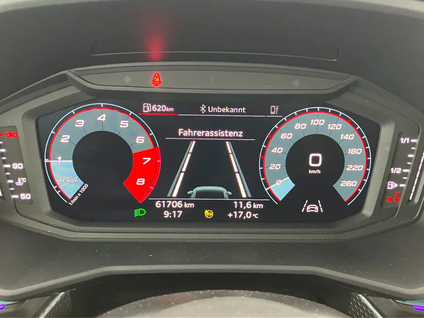 Audi A1 Sportback 30 TFSI S-Line | Bild 12 von 29