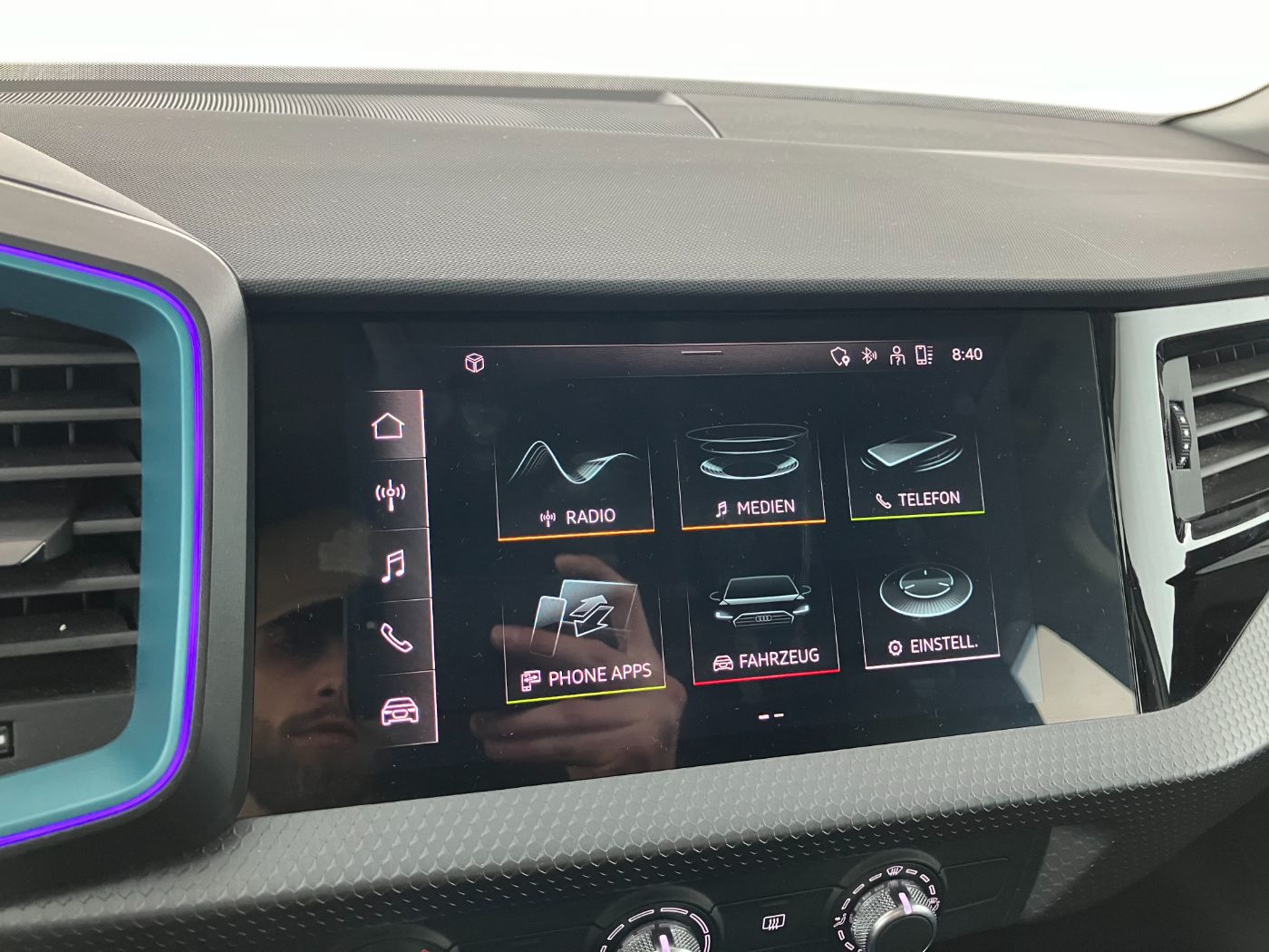 Audi A1 Sportback 30 TFSI S-Line | Bild 16 von 29