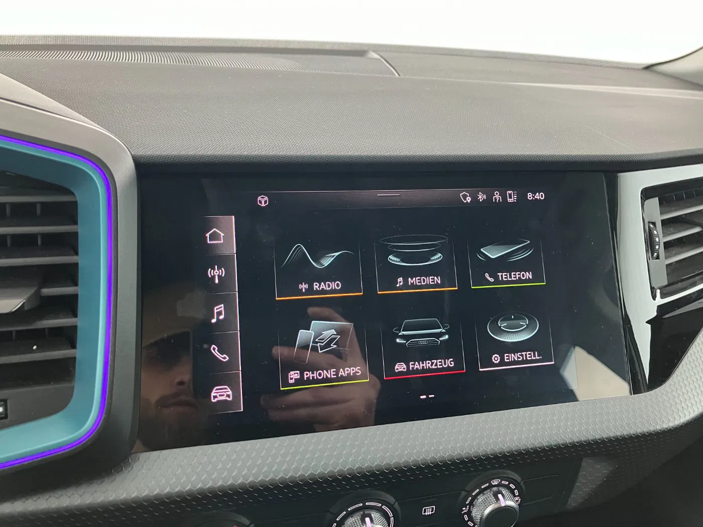 Audi A1 Sportback 30 TFSI S-Line | Bild 16 von 29