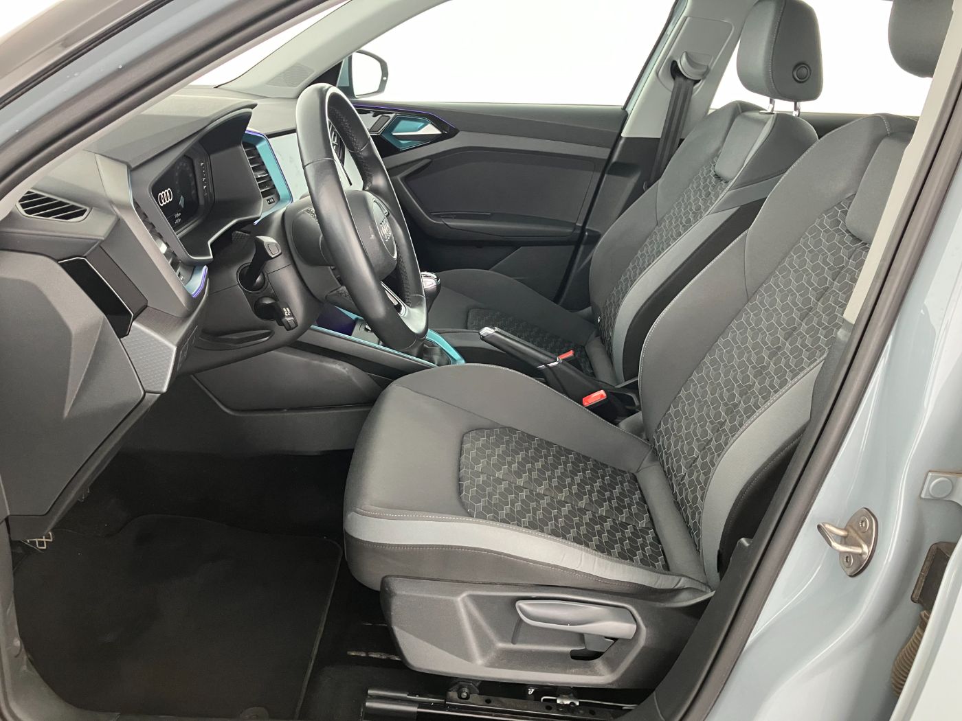 Audi A1 Sportback 30 TFSI S-Line | Bild 7 von 29