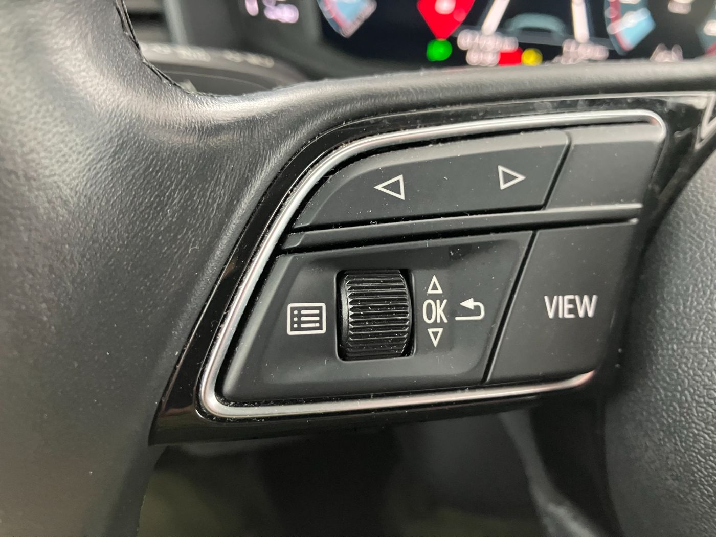 Audi A1 Sportback 30 TFSI S-Line | Bild 10 von 29