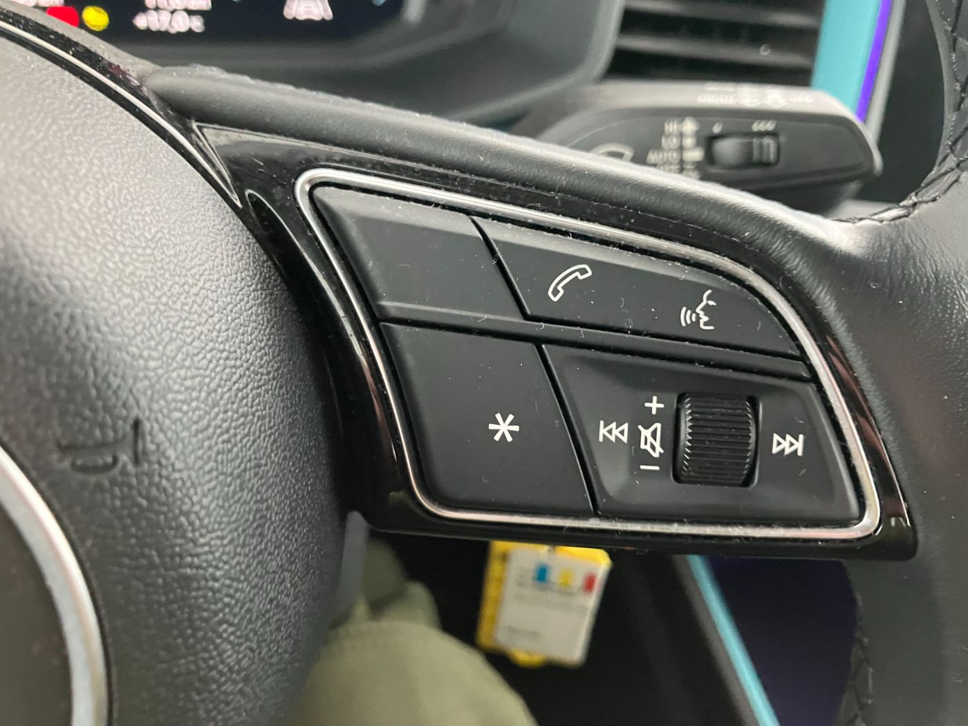 Audi A1 Sportback 30 TFSI S-Line | Bild 11 von 29