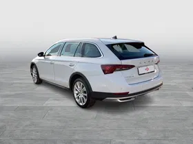 Skoda Octavia Combi 2.0 TDI Scout | Thumbnail 3 von 27