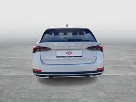 Skoda Octavia Combi 2.0 TDI Scout | Thumbnail 4 von 27