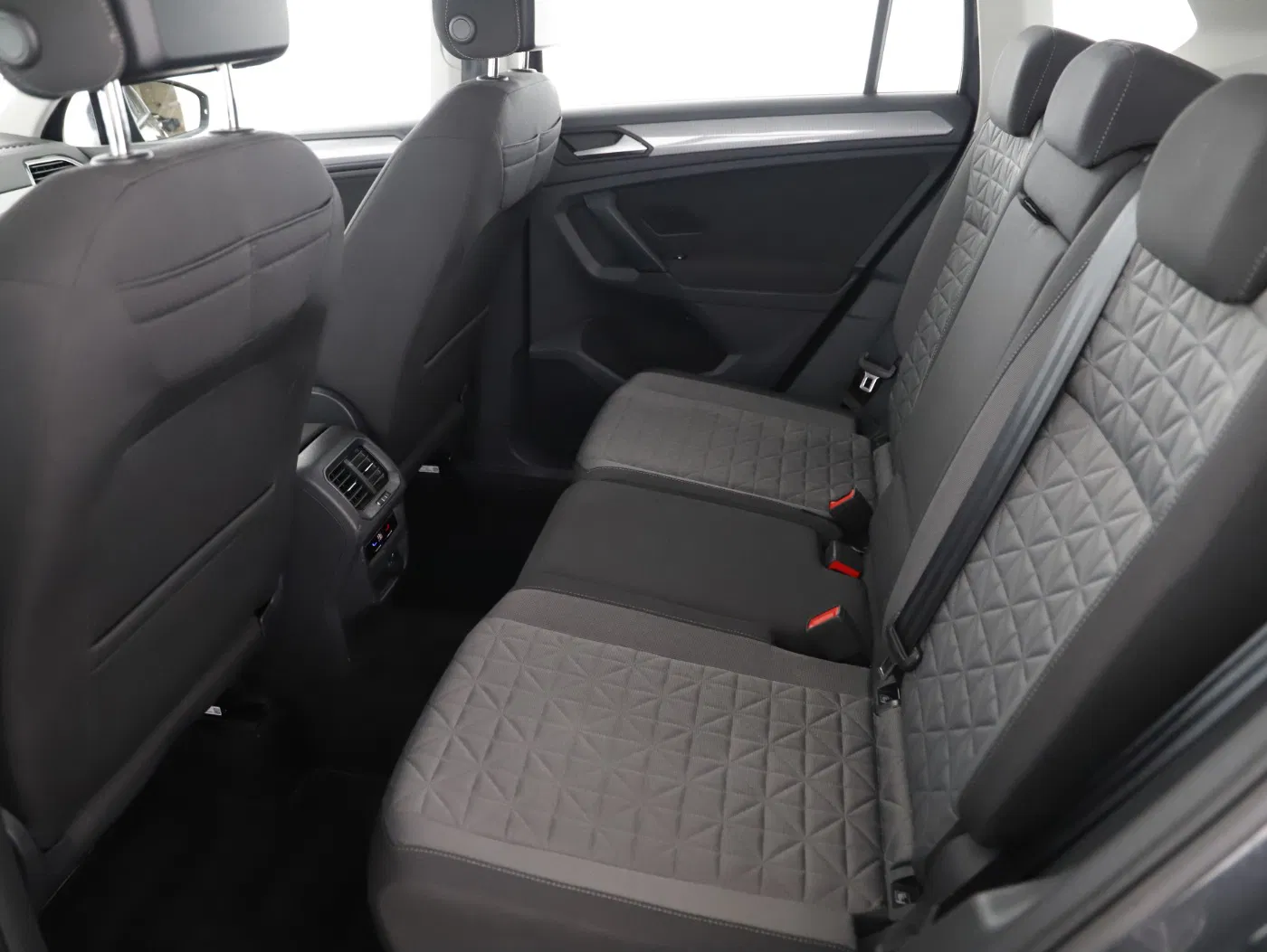 VW Tiguan 2.0 TDI BMT 4Motion Life | Bild 9 von 22