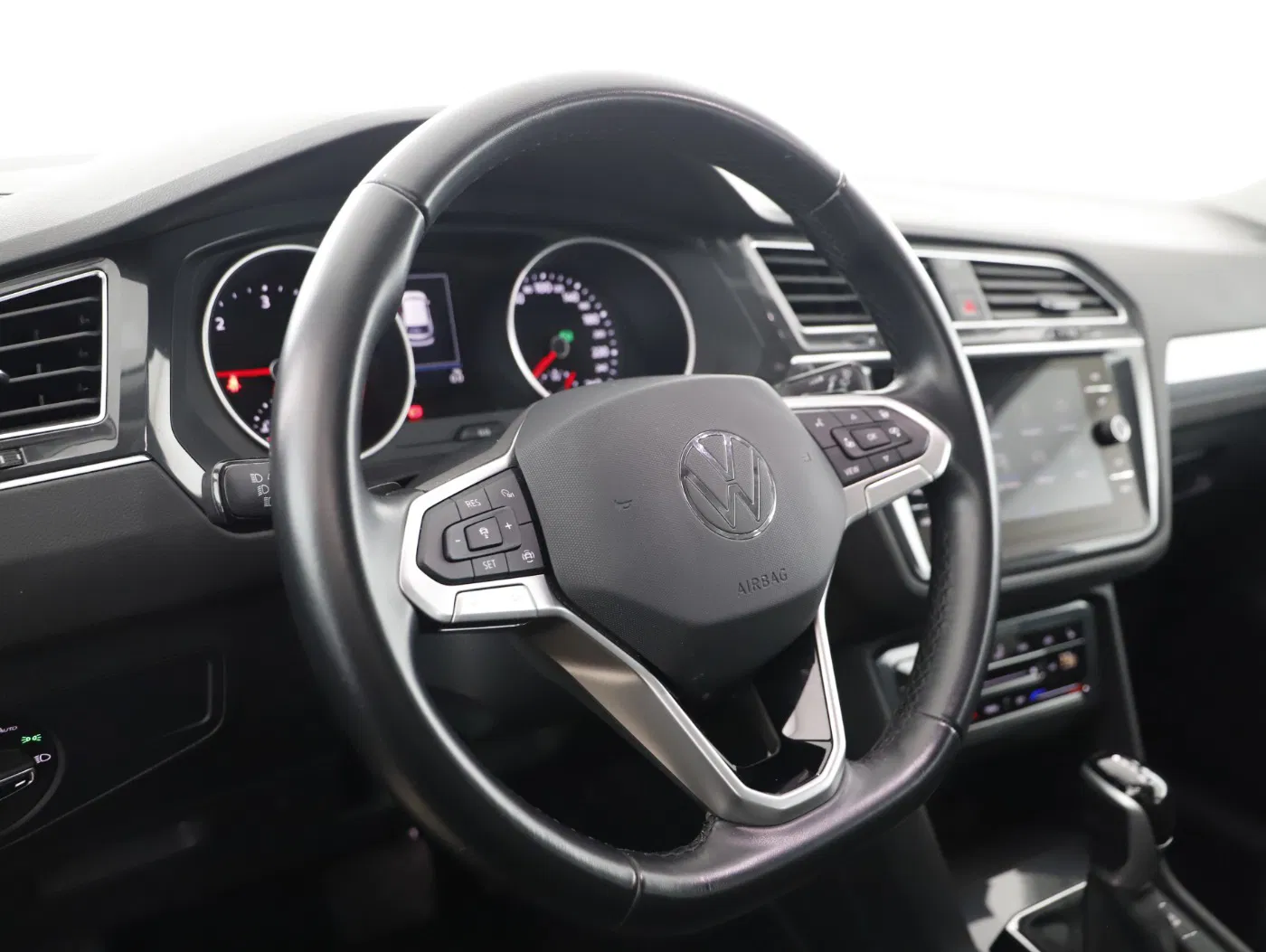 VW Tiguan 2.0 TDI BMT 4Motion Life | Bild 10 von 22