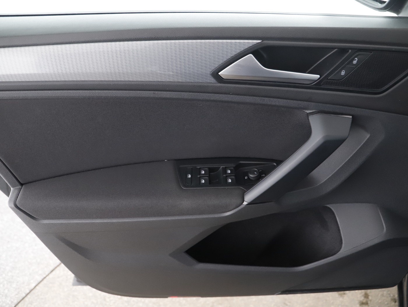 VW Tiguan 2.0 TDI BMT 4Motion Life | Bild 20 von 22