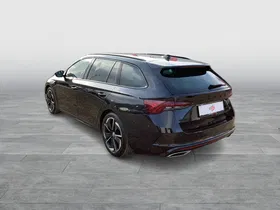 Skoda Octavia Combi 2.0 TDI RS | Thumbnail 4 von 28