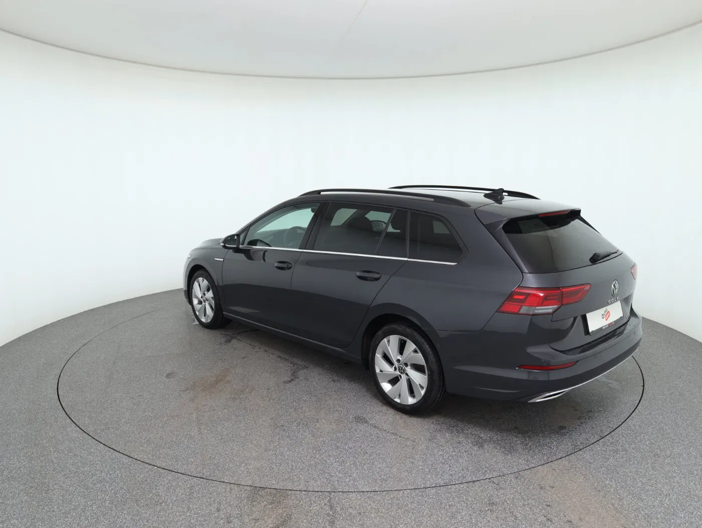 VW Golf VIII Variant 1.5 eTSI Style | Bild 8 von 28