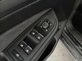 VW Golf VIII Variant 1.5 eTSI Style | Thumbnail 12 von 28