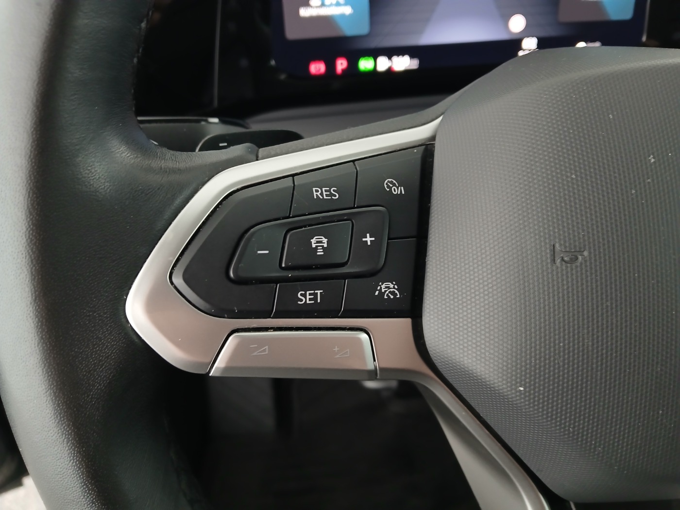 VW Golf VIII Variant 1.5 eTSI Style | Bild 17 von 28