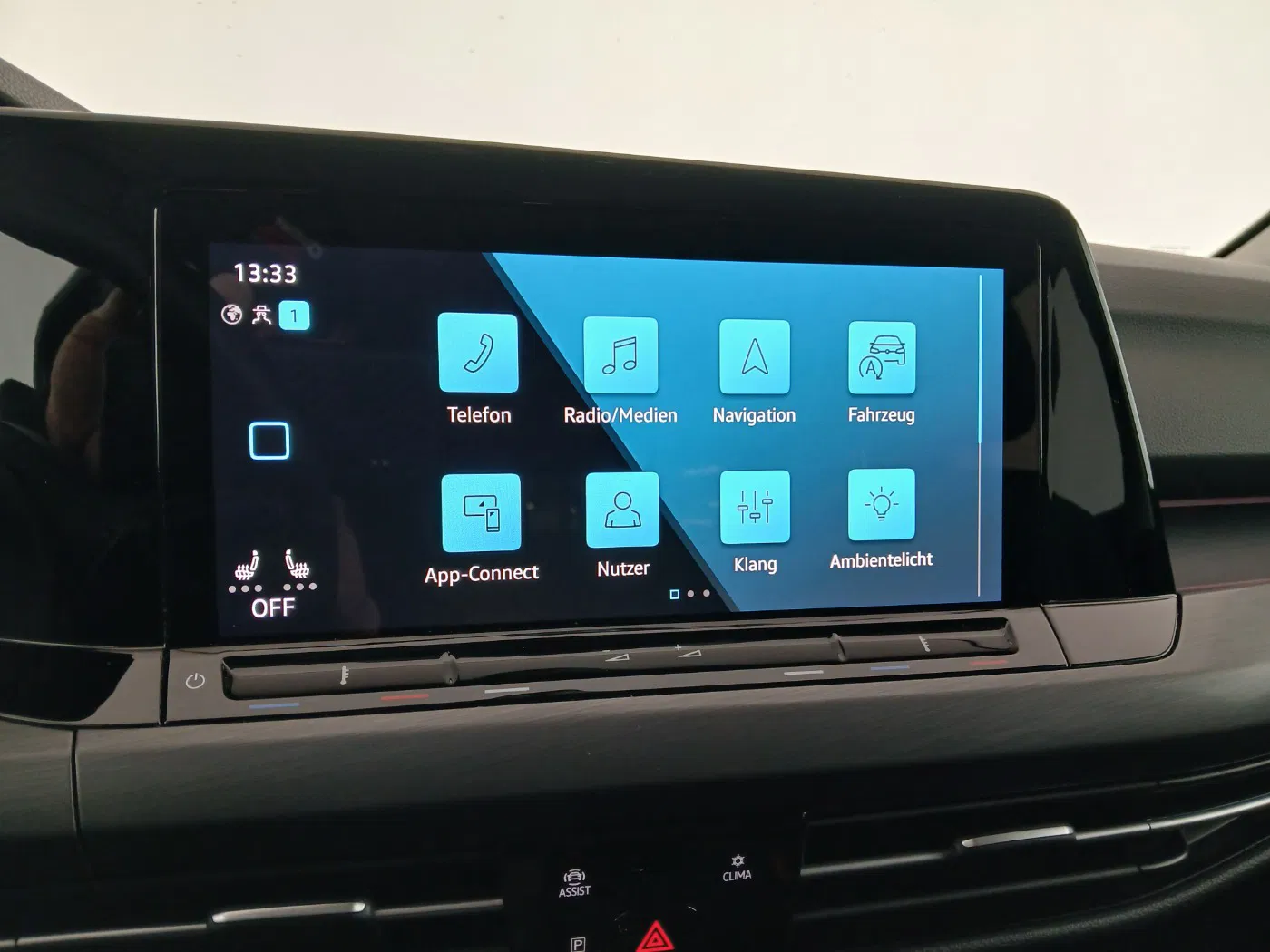 VW Golf VIII Variant 1.5 eTSI Style | Bild 19 von 28