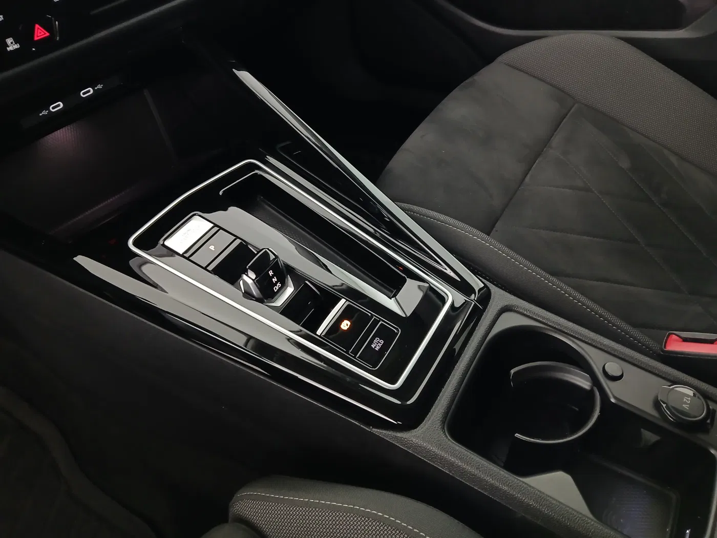 VW Golf VIII Variant 1.5 eTSI Style | Bild 25 von 28