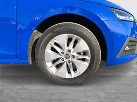 Skoda Octavia Combi 2.0 TDI Ambition | Thumbnail 7 von 23