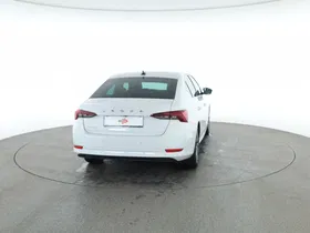 Skoda Octavia 2.0 TDI Style | Thumbnail 26 von 31