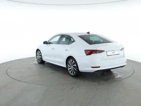 Skoda Octavia 2.0 TDI Style | Thumbnail 27 von 31