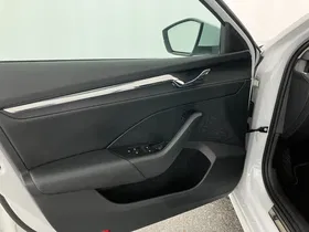 Skoda Octavia 2.0 TDI Style | Thumbnail 4 von 31