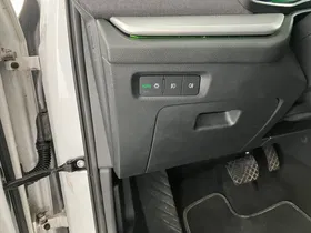 Skoda Octavia 2.0 TDI Style | Thumbnail 6 von 31