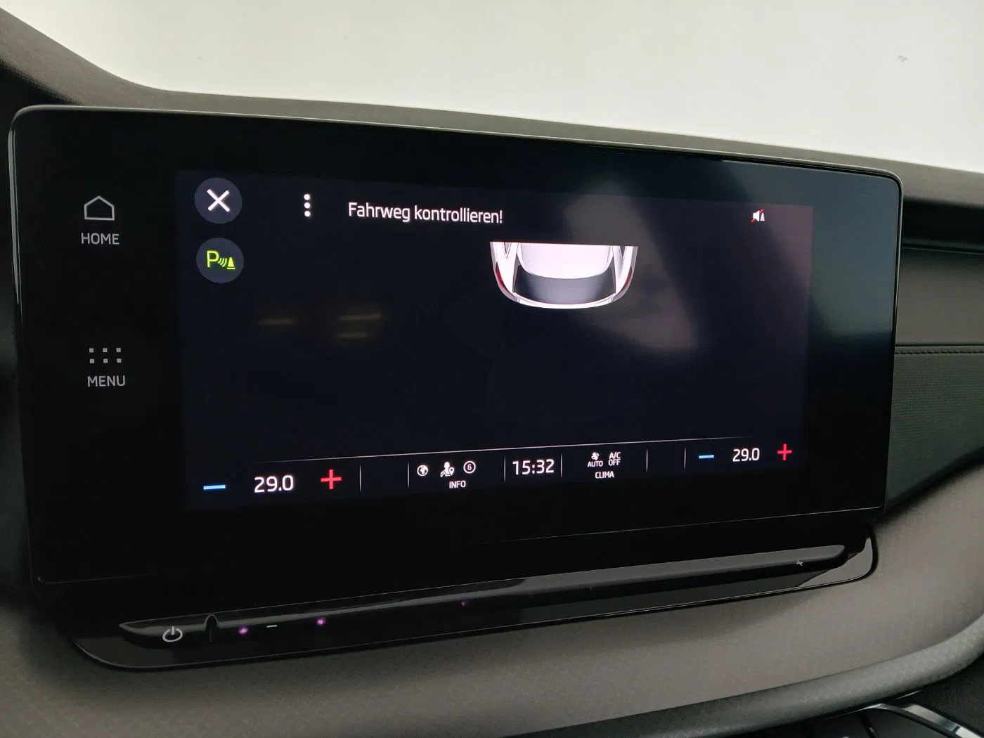 Skoda Octavia Combi 2.0 TDI DSG Ambition | Bild 23 von 26