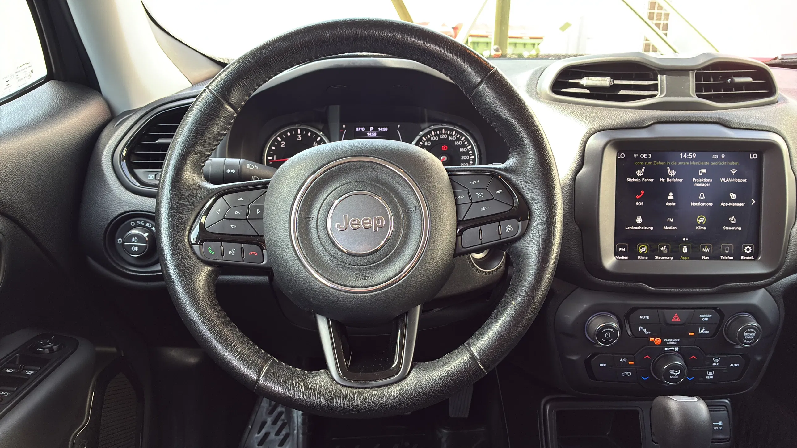 Jeep Renegade 1.6 MultiJet FWD | Bild 13 von 26