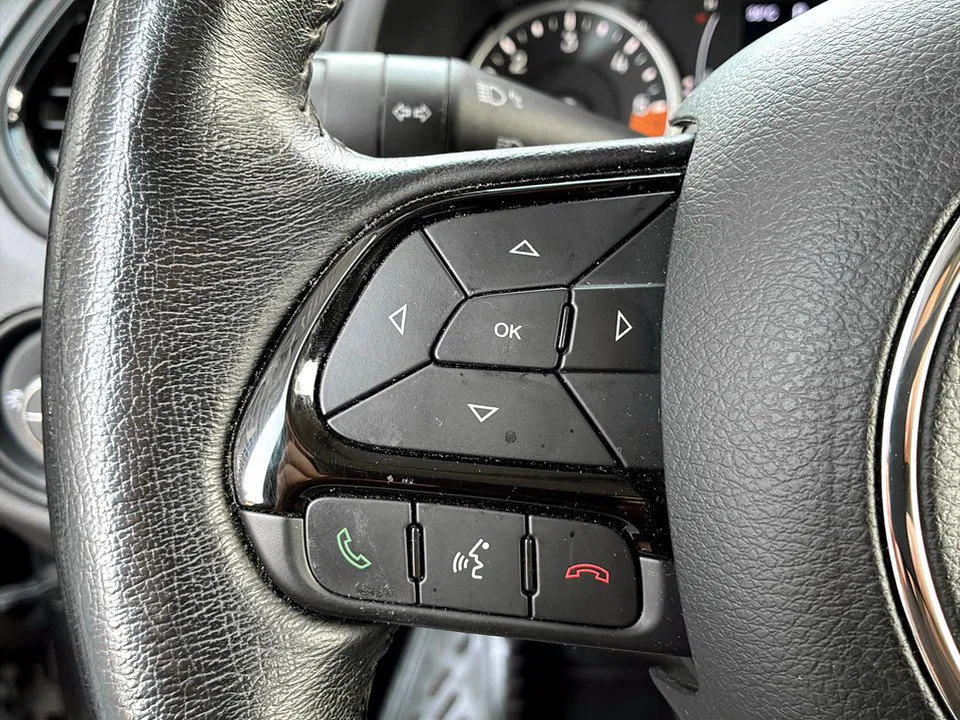 Jeep Renegade 1.6 MultiJet FWD | Bild 14 von 26