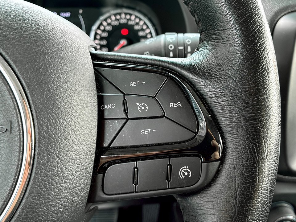 Jeep Renegade 1.6 MultiJet FWD | Bild 15 von 26