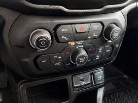 Jeep Renegade 1.6 MultiJet FWD | Thumbnail 22 von 26