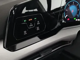 VW Golf VIII Variant 2.0 TDI Life | Thumbnail 13 von 25