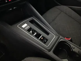 VW Golf VIII Variant 2.0 TDI Life | Thumbnail 24 von 25