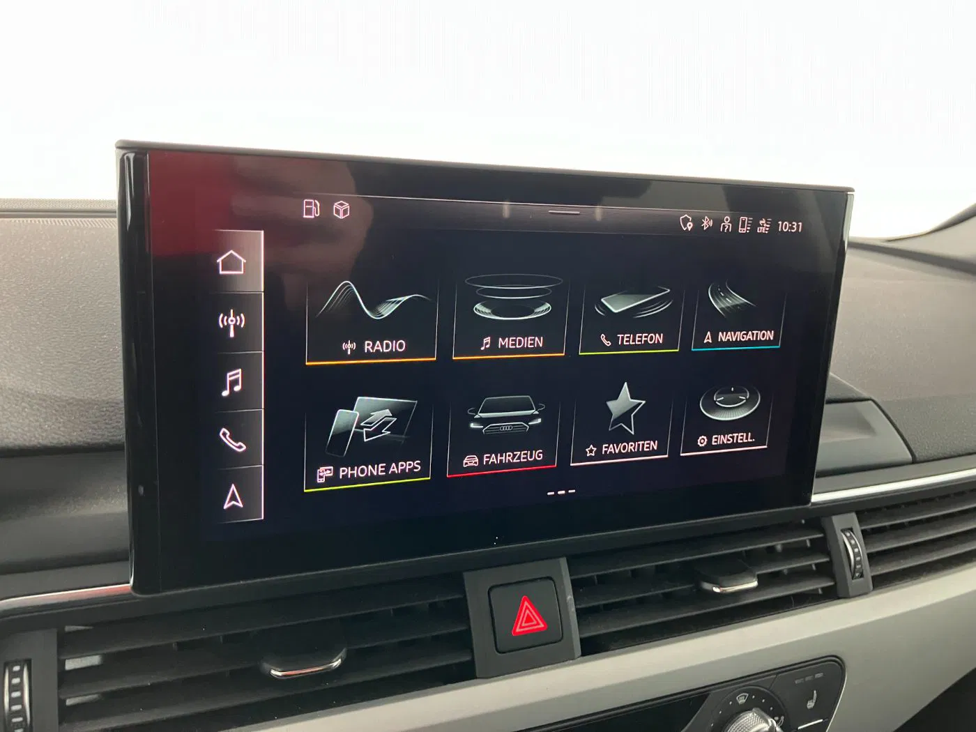 Audi A4 Avant 35 TDI Advanced Aut | Bild 16 von 31