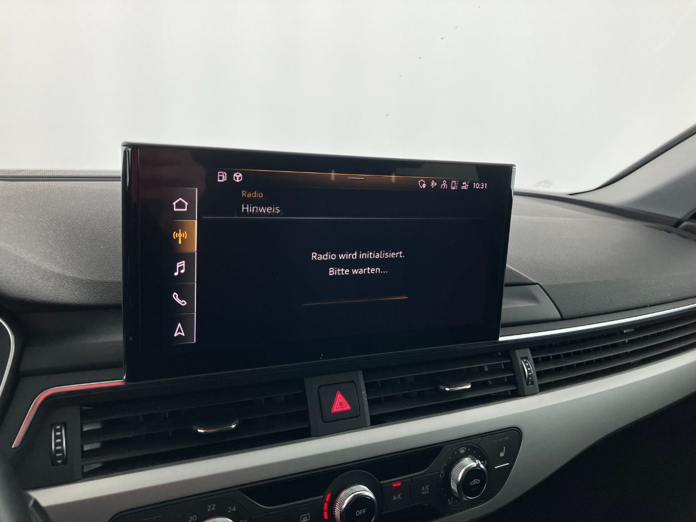 Audi A4 Avant 35 TDI Advanced Aut | Bild 19 von 31