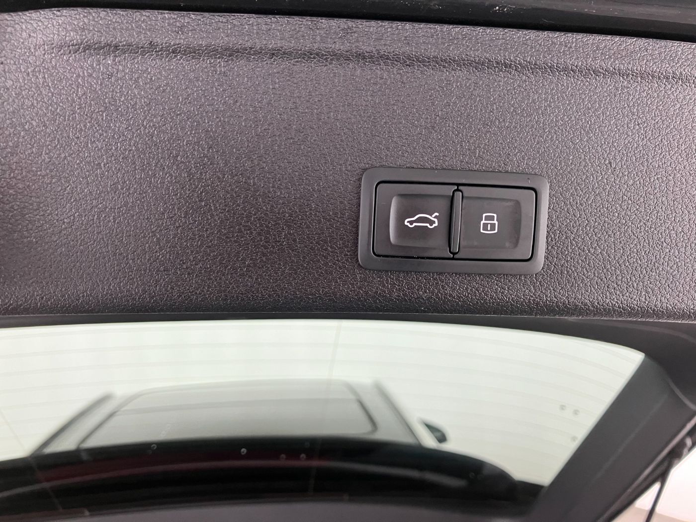 Audi A4 Avant 35 TDI Advanced Aut | Bild 26 von 31