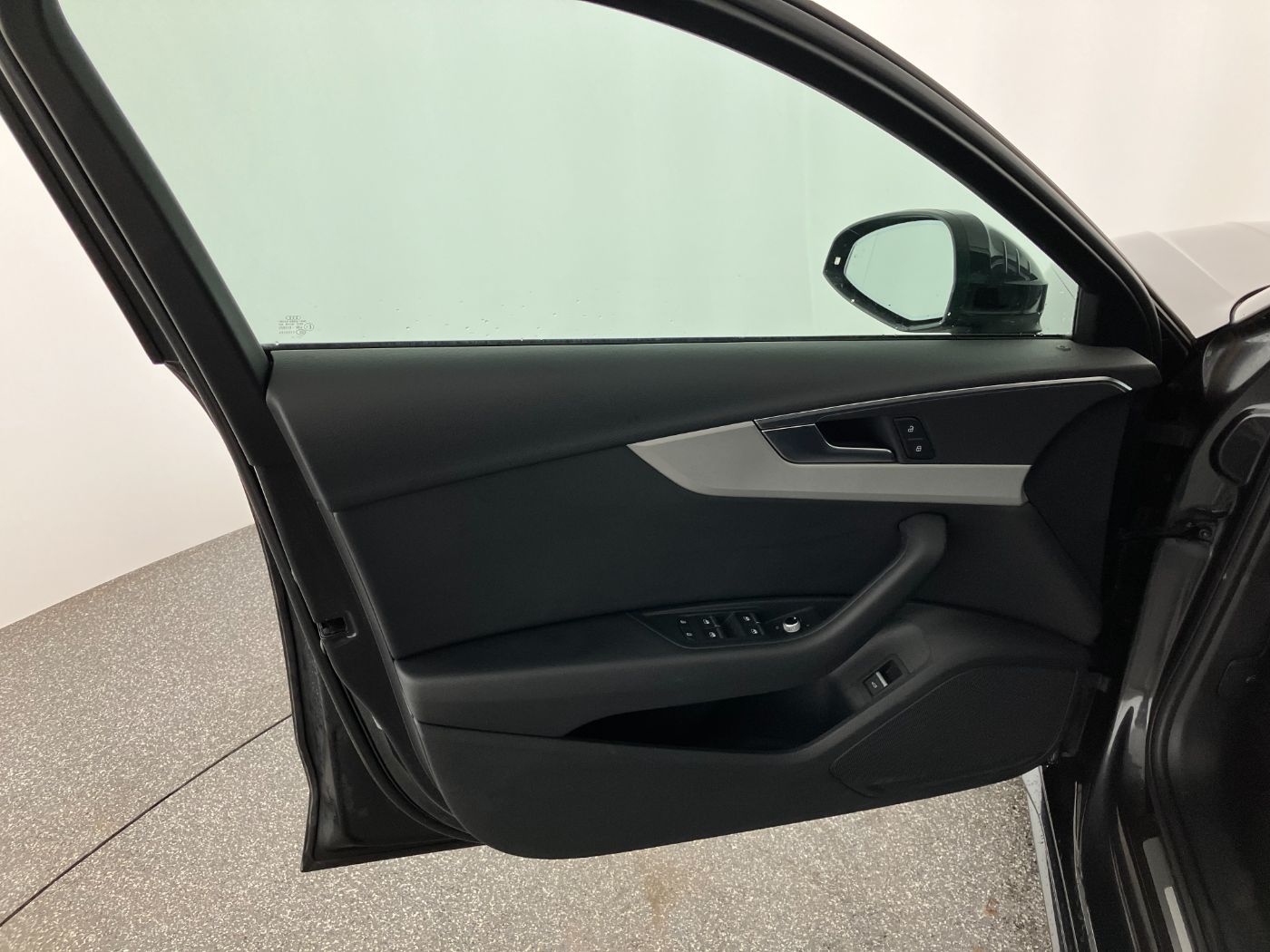 Audi A4 Avant 35 TDI Advanced Aut | Bild 4 von 31