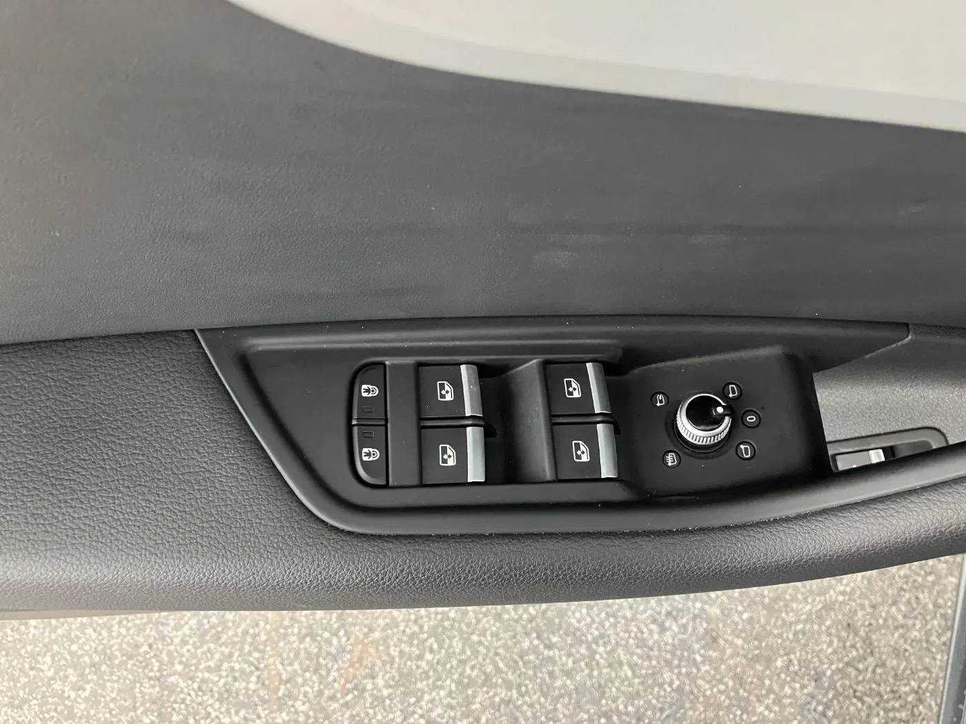 Audi A4 Avant 35 TDI Advanced Aut | Bild 6 von 31