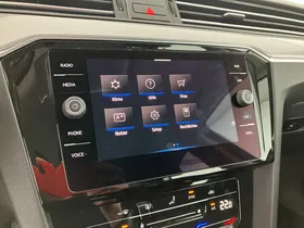 VW Passat Variant 2.0 TDI BMT Business | Thumbnail 24 von 31