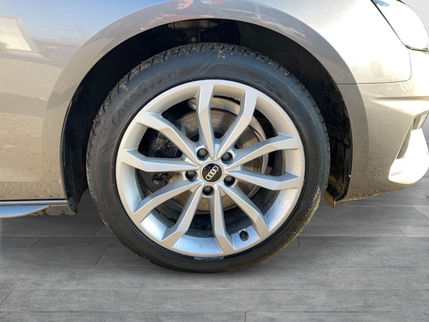 Audi A4 35 2.0 TDI advanced | Bild 8 von 26